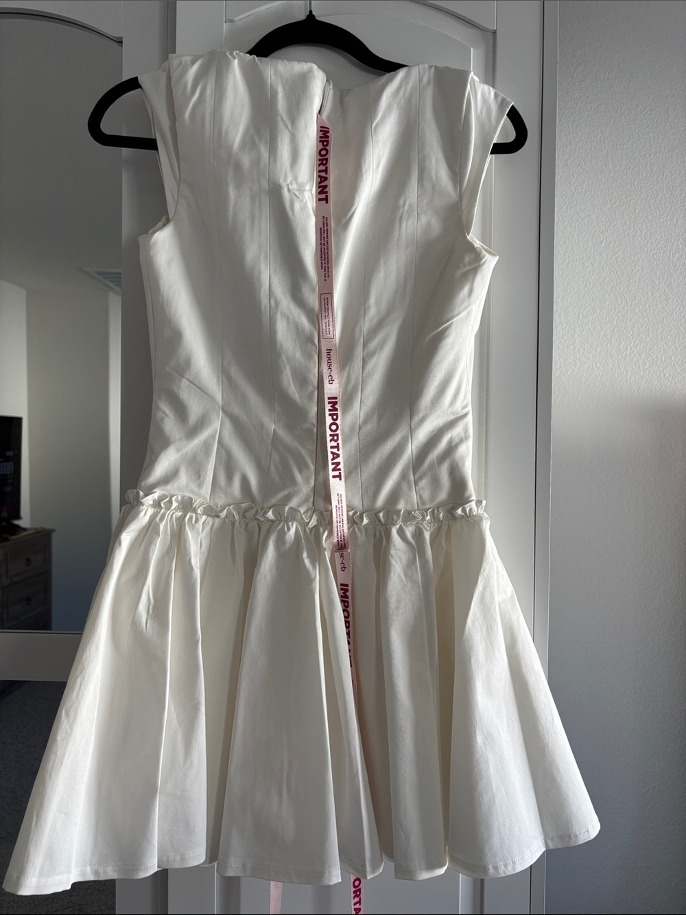 House of CB “Kaia” White Cotton Mini Dress - Picture 3 of 5